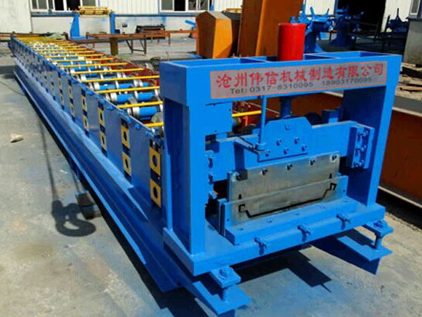 470/475角弛压瓦机 470/475角弛压瓦机