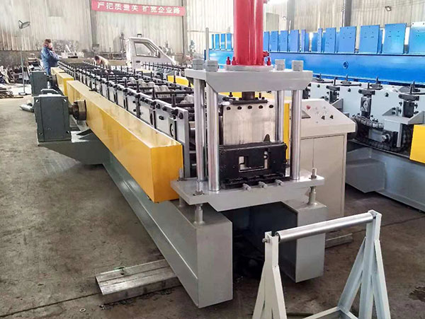 打包箱底梁设备 打包箱底梁设备