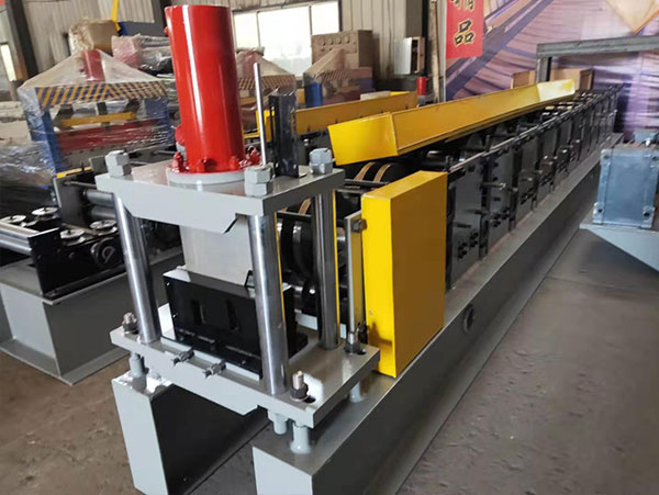 打包箱底梁机 打包箱底梁机