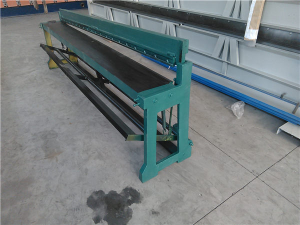 2.6米脚踩剪板机