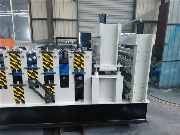 一机四用压瓦机